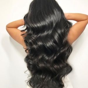 💫22” BLACK BODY WAVY  LACE FRONT WIG💫 *NWT*